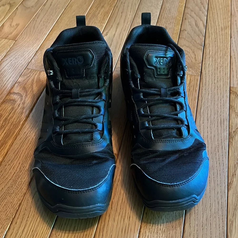 Men's Black All-Terrain Athletic Shoes